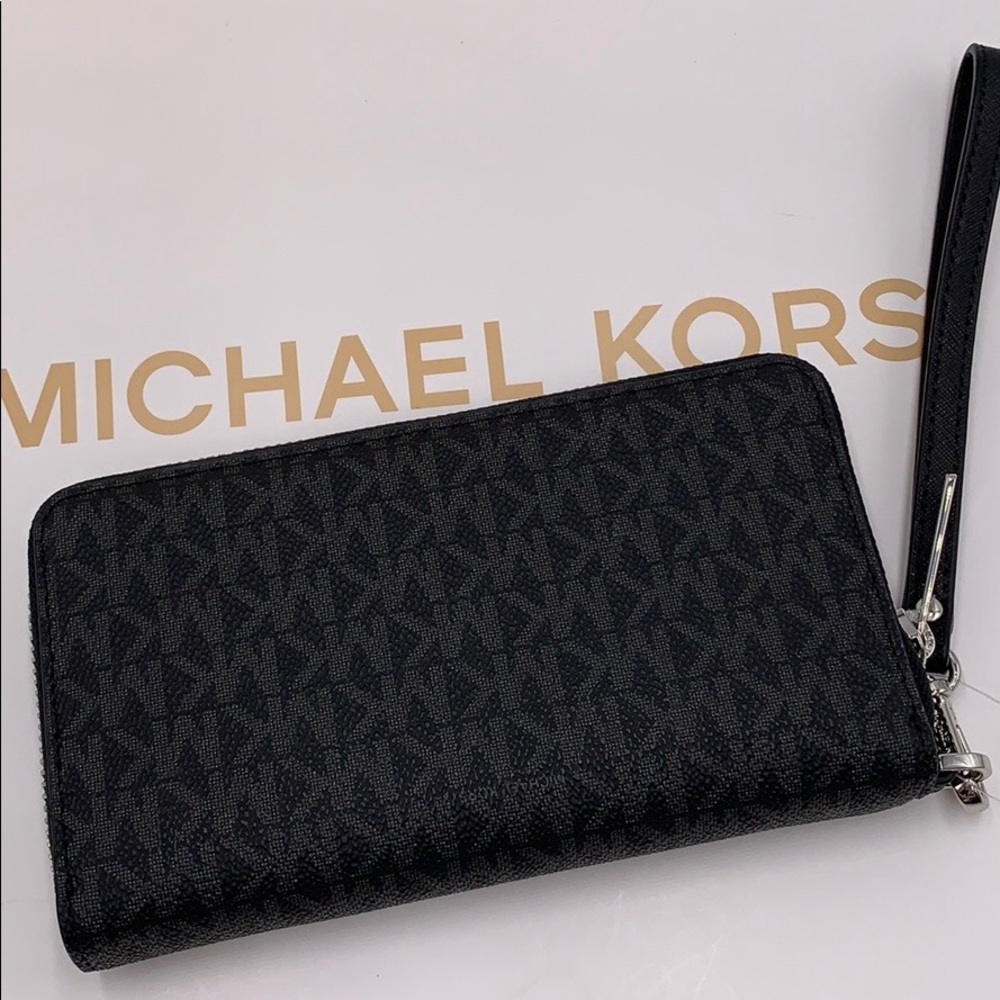 Michael Kors Jet Set Travel Phone Wallet Wristlet Black signature - Picture 6 of 16